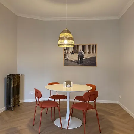 Stylish Ultra-central In Bukarest